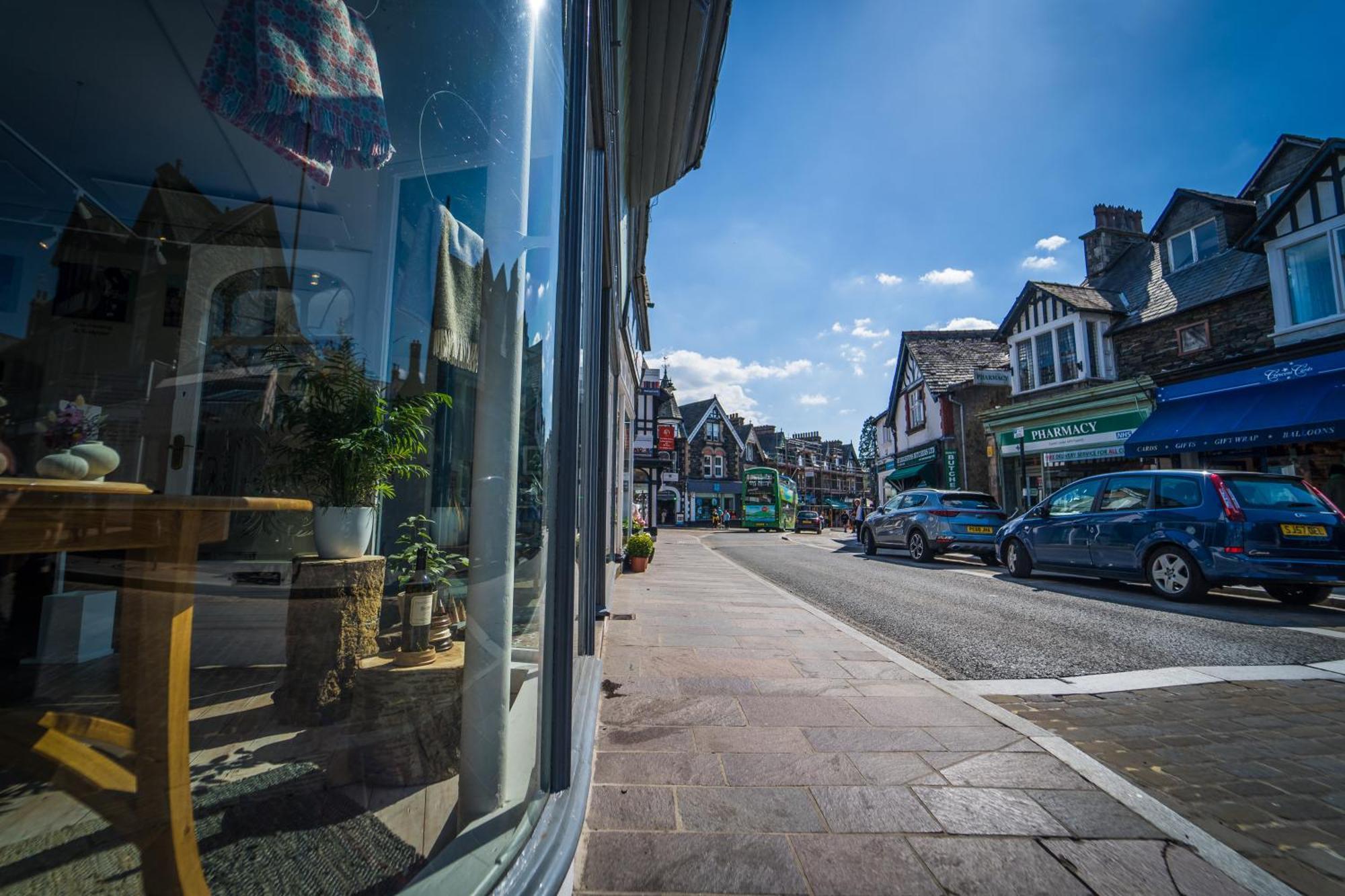 Couples Getaway In Central Windermere, Ground Floor Flat With Parking Экстерьер фото