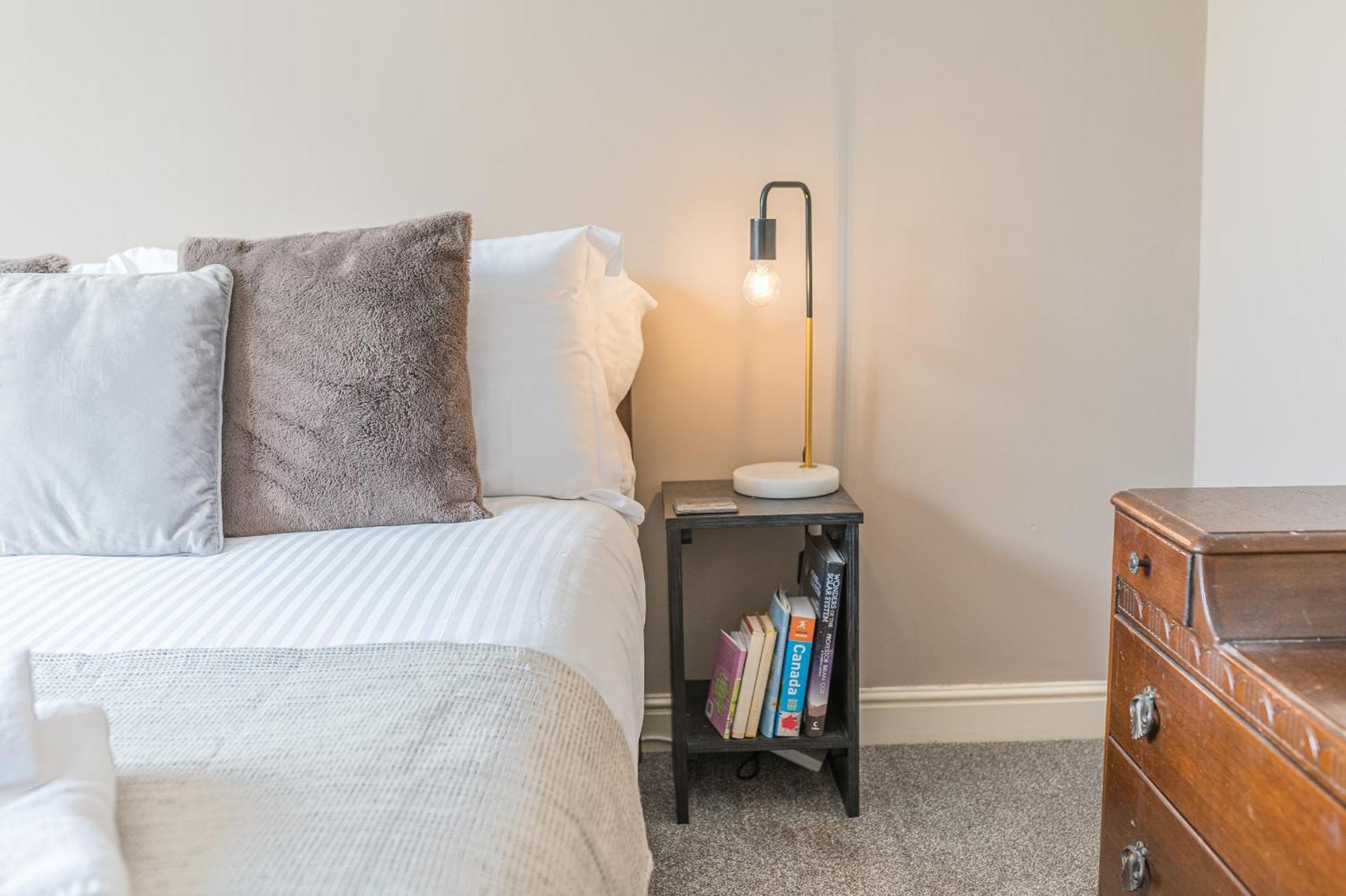 Couples Getaway In Central Windermere, Ground Floor Flat With Parking Экстерьер фото