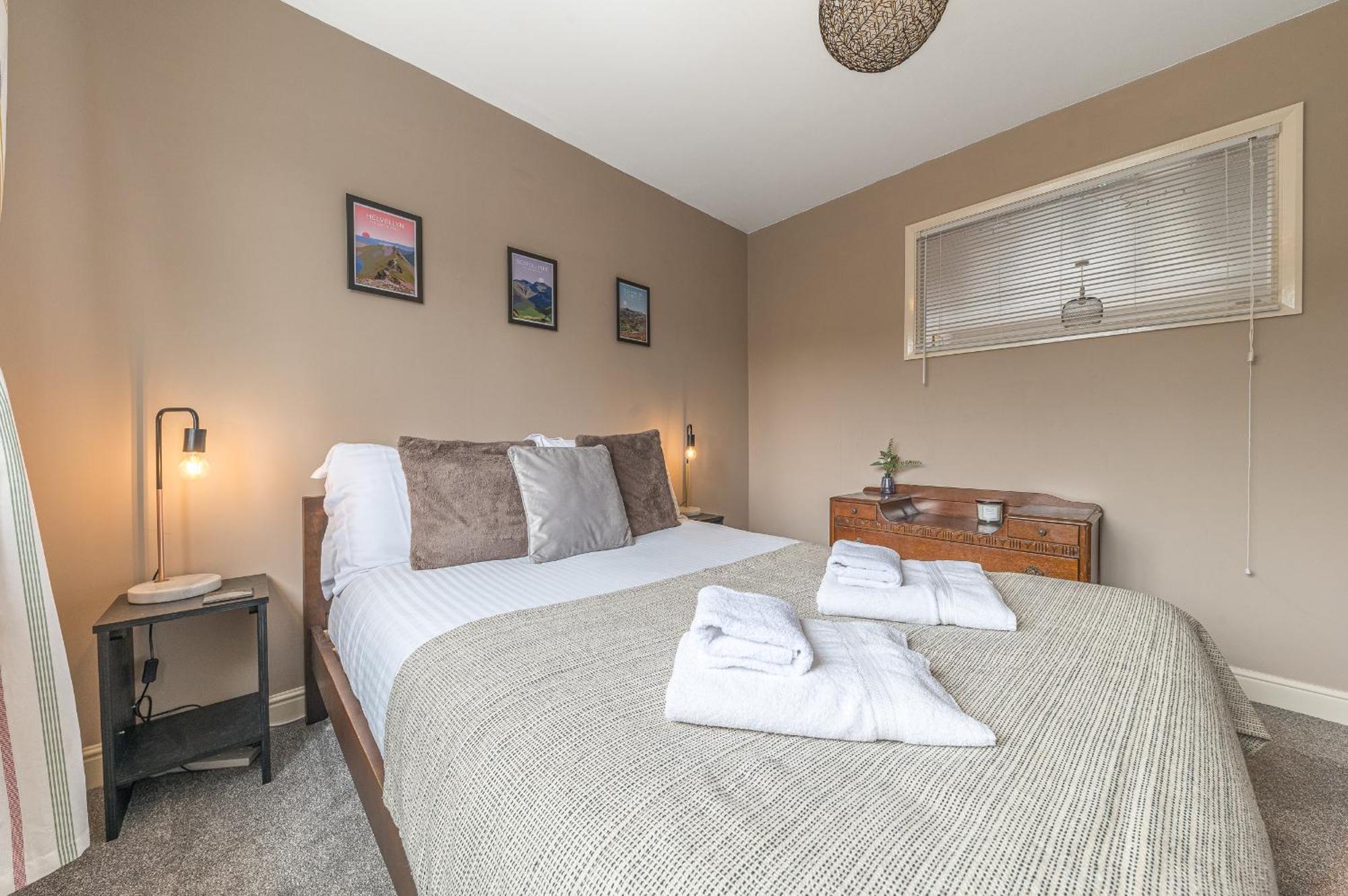 Couples Getaway In Central Windermere, Ground Floor Flat With Parking Экстерьер фото