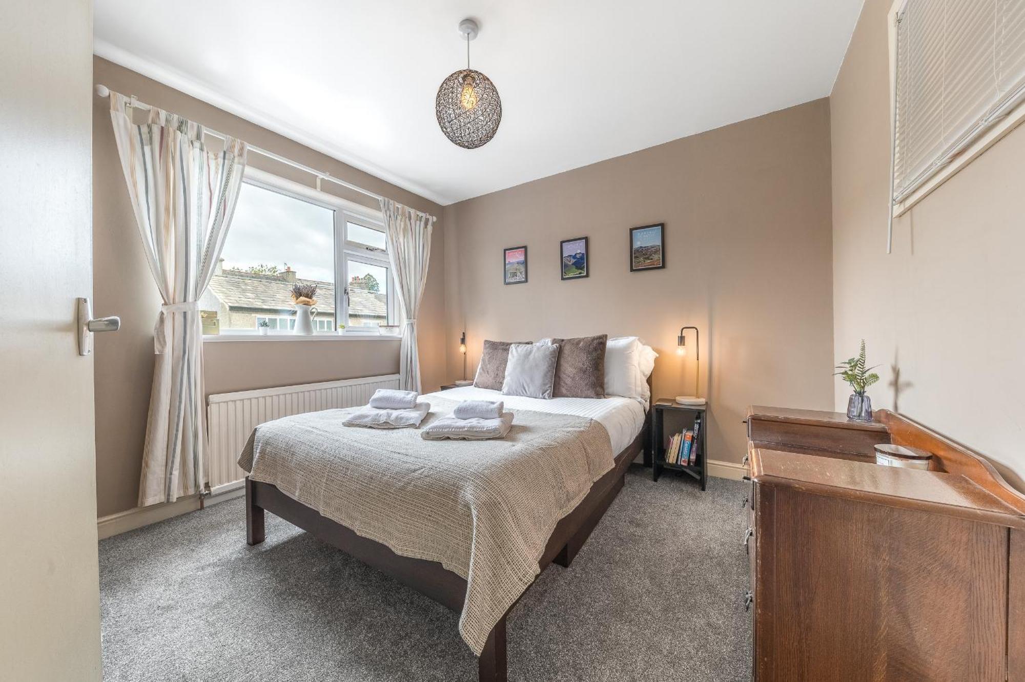 Couples Getaway In Central Windermere, Ground Floor Flat With Parking Экстерьер фото